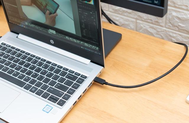 65W满血Type-C加持，这款27寸2K显示器太香，忍不住想买