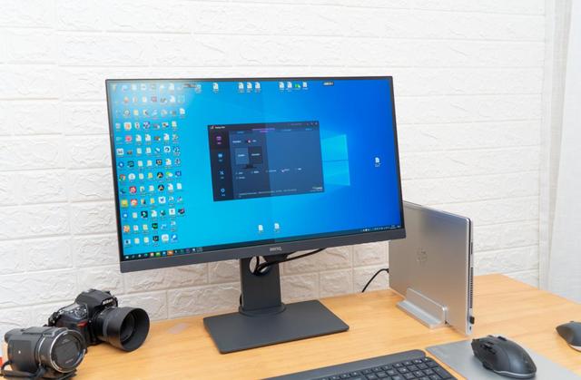 65W满血Type-C加持，这款27寸2K显示器太香，忍不住想买