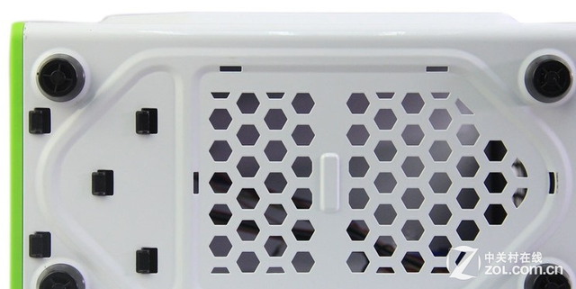 你要怎么选？电源风扇朝上or朝下有讲究