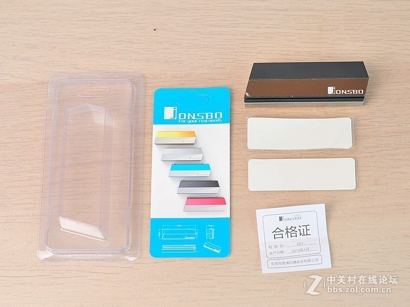 小空间PC桌面方案：入手DeskMini A300，再试下NOX高频条能否带2400G飞