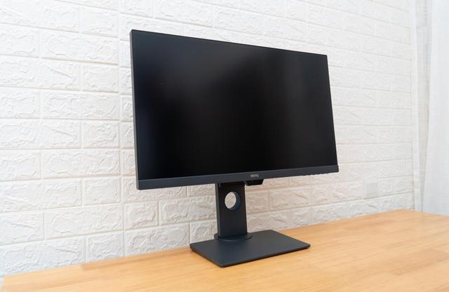 65W满血Type-C加持，这款27寸2K显示器太香，忍不住想买