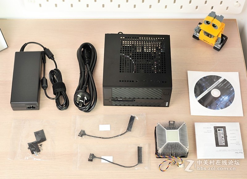 小空间PC桌面方案：入手DeskMini A300，再试下NOX高频条能否带2400G飞