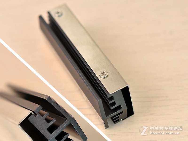 小空间PC桌面方案：入手DeskMini A300，再试下NOX高频条能否带2400G飞