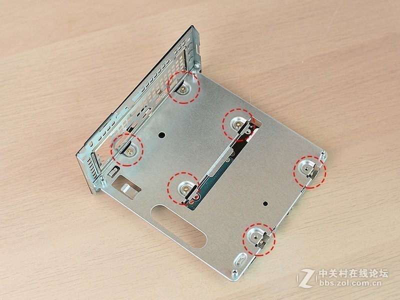 小空间PC桌面方案：入手DeskMini A300，再试下NOX高频条能否带2400G飞