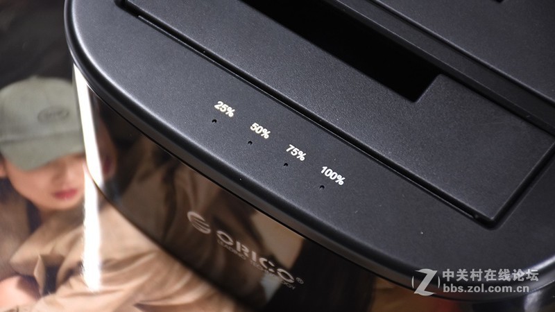 奥睿科双盘位硬盘底座 高效读写与脱机备份