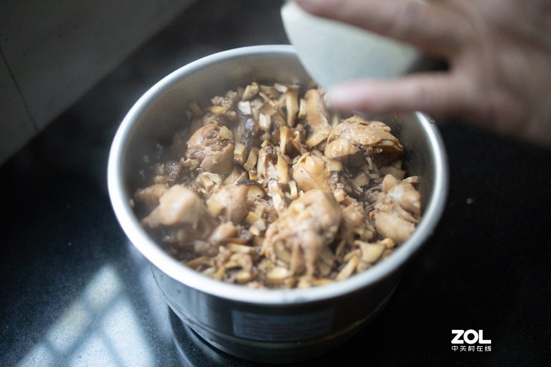 想学做鸡？吃鸡狂魔教你两招，配上脱糖米饭，健康美味随手就来！