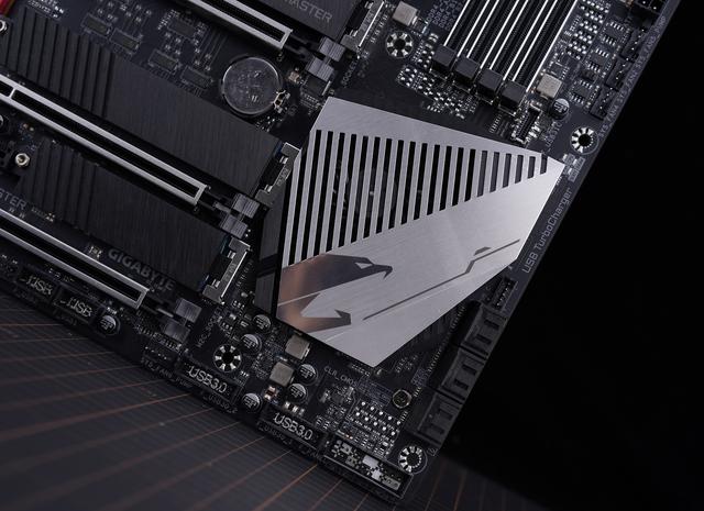 i7-9700KF大战R7-3800X 这次AMD彻底翻身