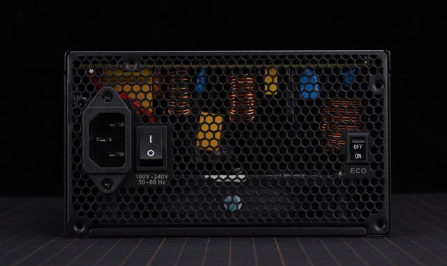 i7-9700KF大战R7-3800X 这次AMD彻底翻身