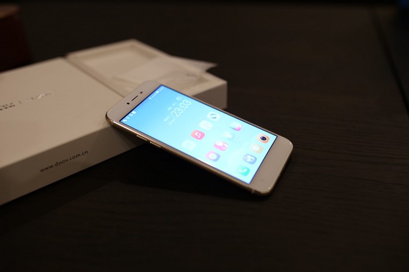 凌乱了！当小3遇见“小3”，我们家小3表示很喜欢新来的“小3”