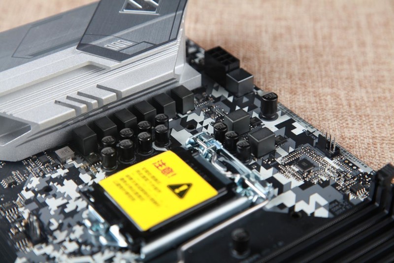 《看门狗2》迎来史低价，《看门狗3》即将发布？《鬼泣5》首次打折，万元主流主机是否