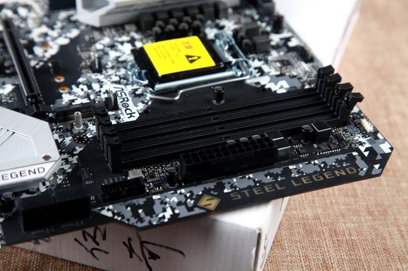 《看门狗2》迎来史低价，《看门狗3》即将发布？《鬼泣5》首次打折，万元主流主机是否