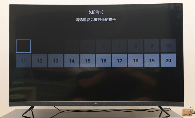 科技碰撞美学，TCL 55T3超高清4K全面屏电视体验