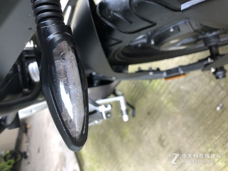 速柯车子千万别雨天骑和洗车，不然不保修的