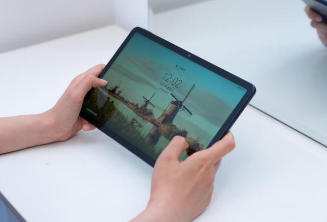 0202了还在买学习机？华为MatePad它不香么