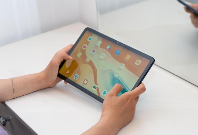 0202了还在买学习机？华为MatePad它不香么