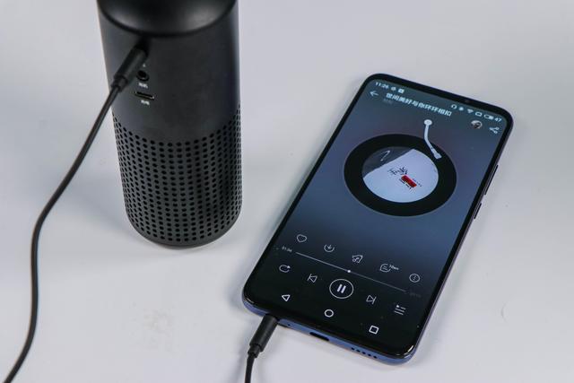 联想BM50 HIFI麦克风初体验：直播K歌样样精通，造型别致功能出奇