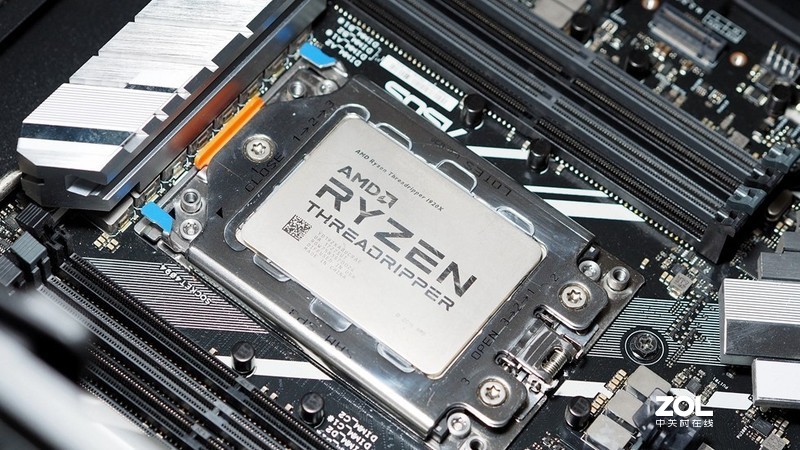 给主机降个温——酷冷至尊 冰神P240 ARGB一体式水冷 开箱