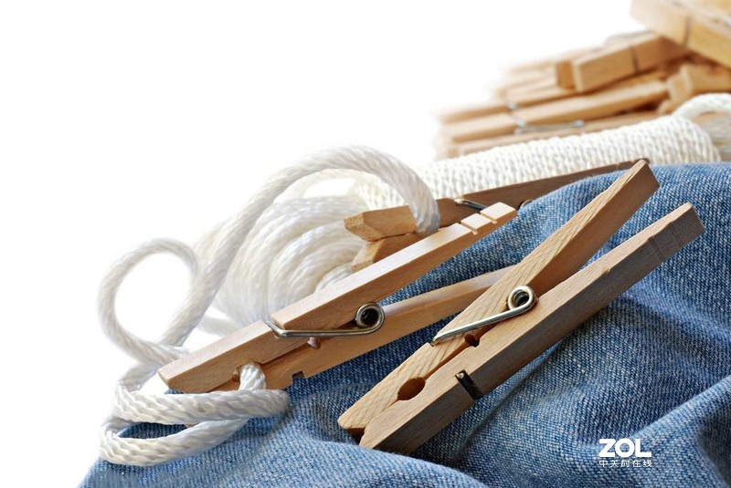 被一张图蠢哭了，从耳机塞纸谈游戏耳机选购注意关键点