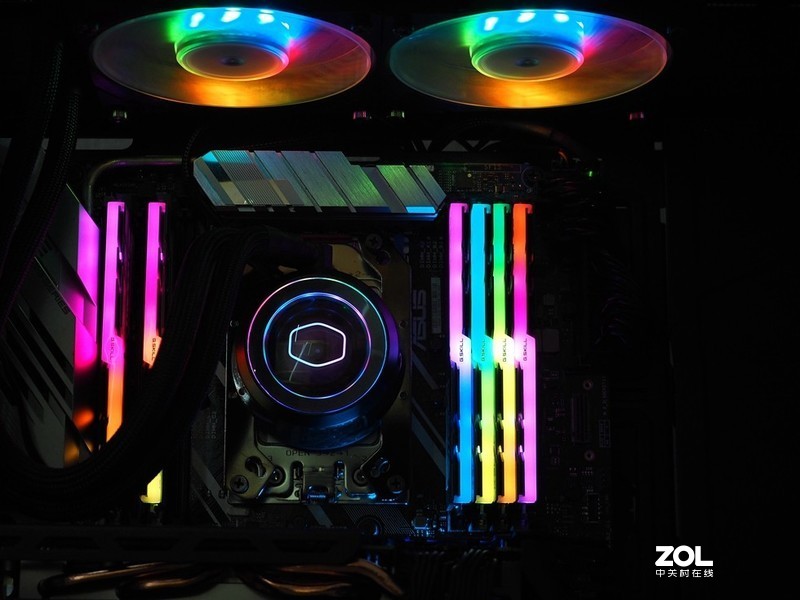 给主机降个温——酷冷至尊 冰神P240 ARGB一体式水冷 开箱