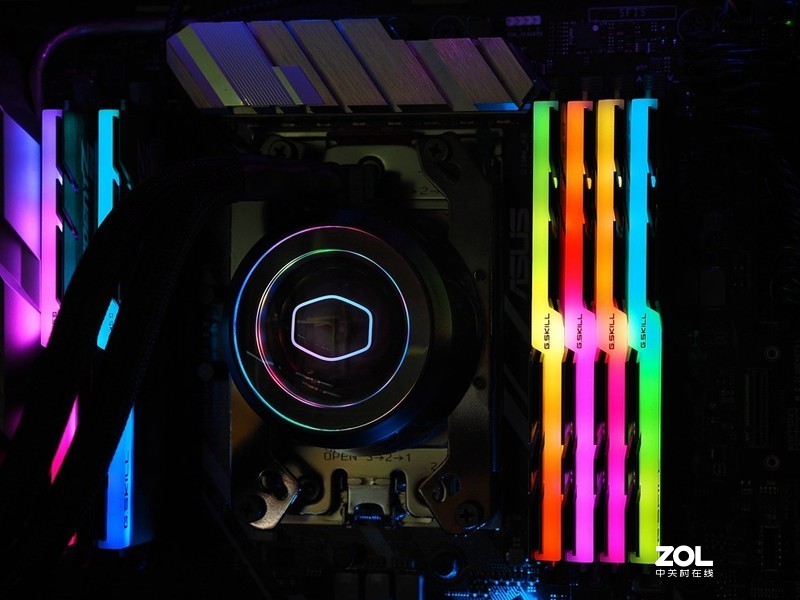 给主机降个温——酷冷至尊 冰神P240 ARGB一体式水冷 开箱