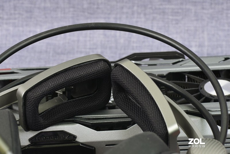 被一张图蠢哭了，从耳机塞纸谈游戏耳机选购注意关键点