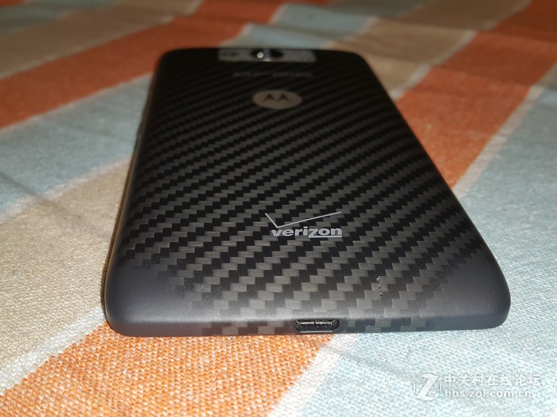 Note4拍摄摩托罗拉VerzionXT1080M（室内）