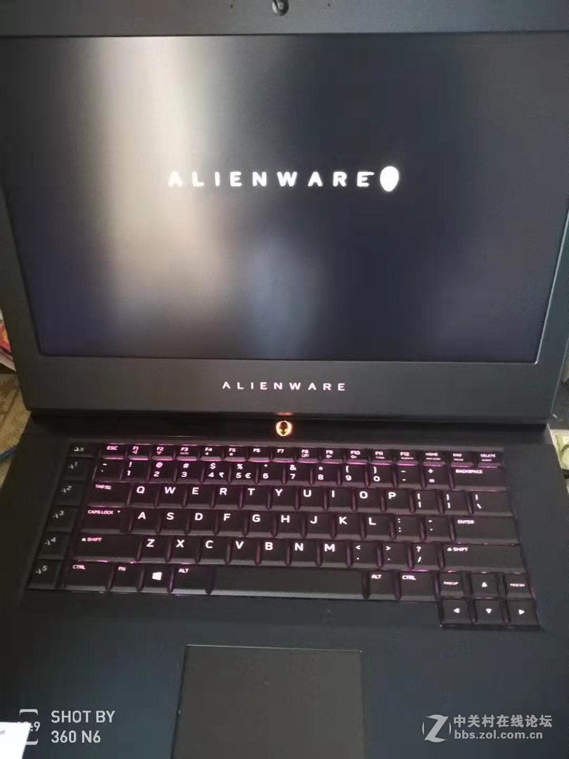 Alienware  15 R4  开箱组图