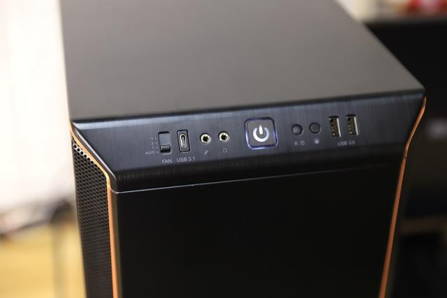 隐藏的骚技能be quiet! DARK BASE 700