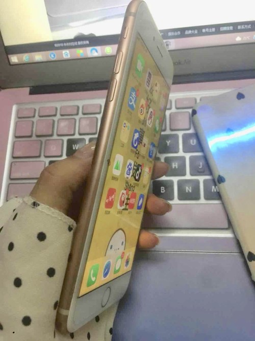 刚新买的iphone8plus的历程故事，开箱