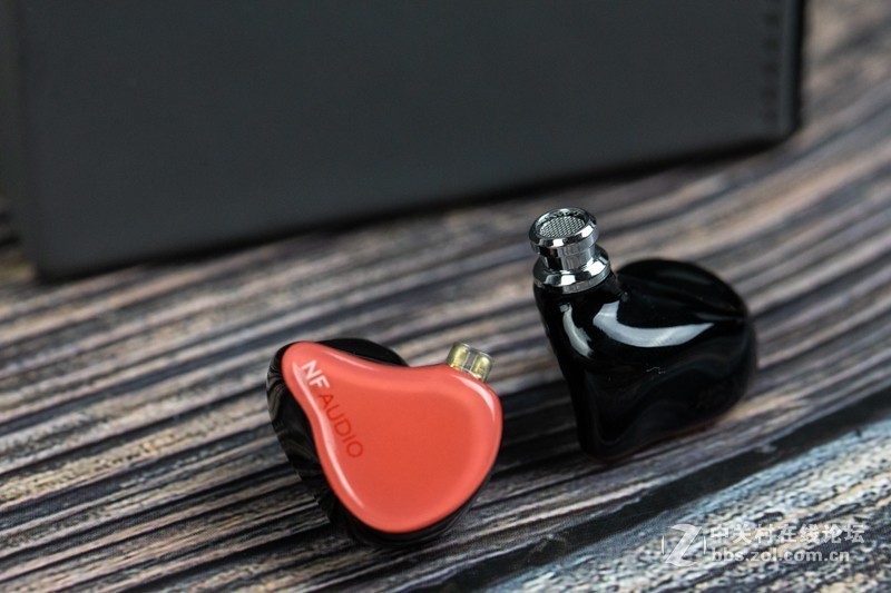 这是条充满艺术细菌的耳塞，NF2U上手体验
