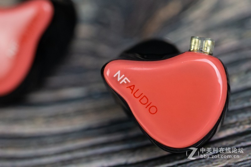 这是条充满艺术细菌的耳塞，NF2U上手体验