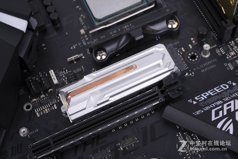 秀出你的美，透明亚克力外壳影驰 GeForce RTX 2070 星曜及灯厂定制机箱装机分享