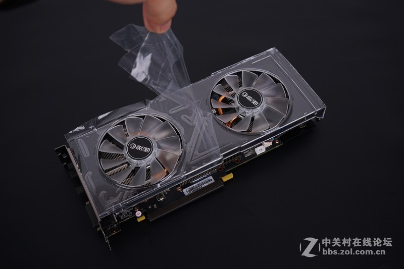 秀出你的美，透明亚克力外壳影驰 GeForce RTX 2070 星曜及灯厂定制机箱装机分享