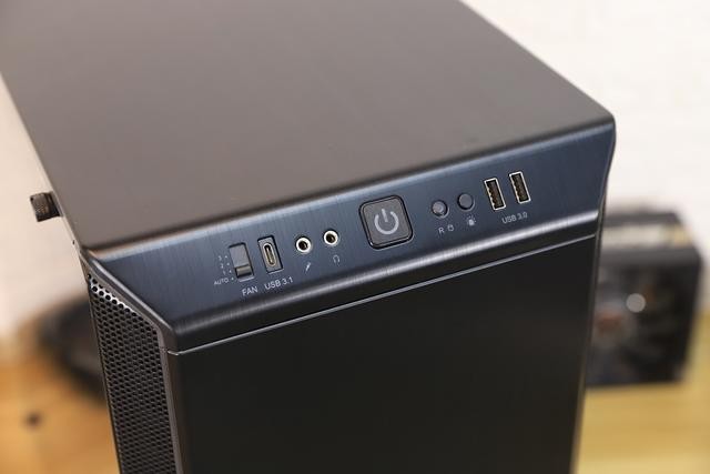 隐藏的骚技能be quiet! DARK BASE 700