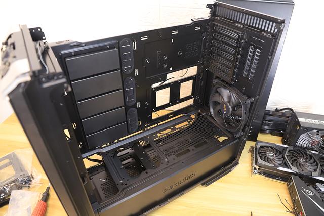 隐藏的骚技能be quiet! DARK BASE 700