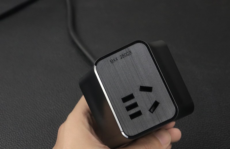 小酷快全——飞利浦摩天轮立体插座快充版