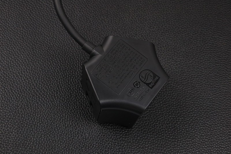 小酷快全——飞利浦摩天轮立体插座快充版