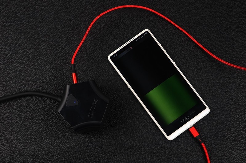 小酷快全——飞利浦摩天轮立体插座快充版