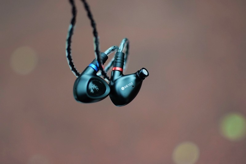 山灵ME100 入耳式 可换线Hi-Fi耳机