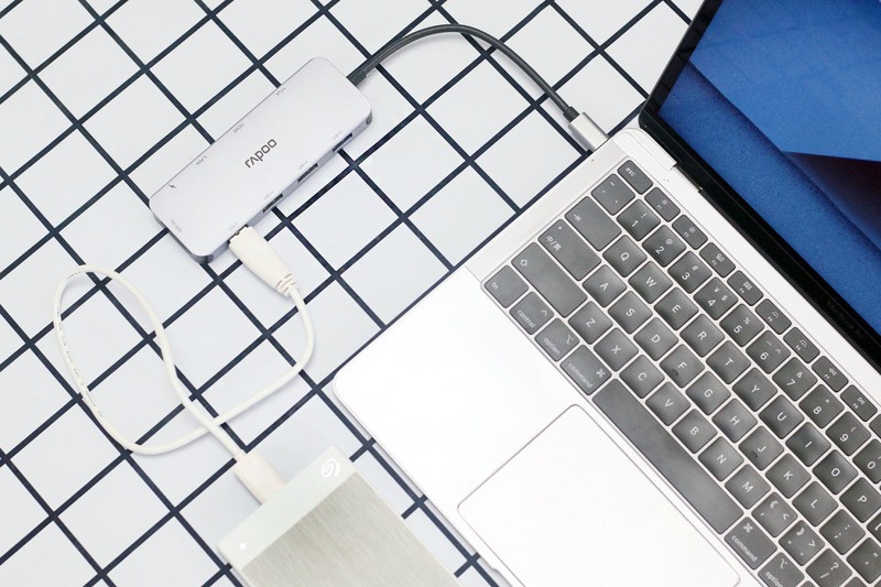 给你的轻薄本找个最佳搭档——雷柏XD200 USB-C 10口扩展坞分线转换器体验