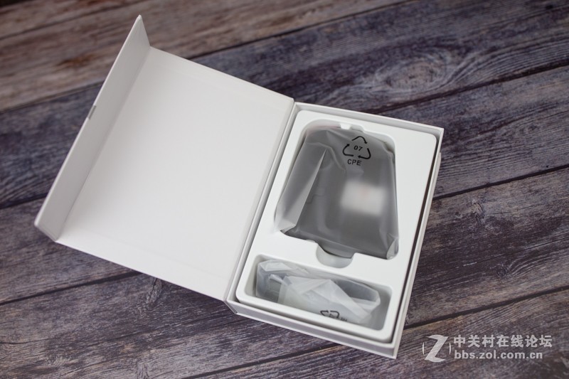 手游也有好手感了！北通G1单边手柄体验