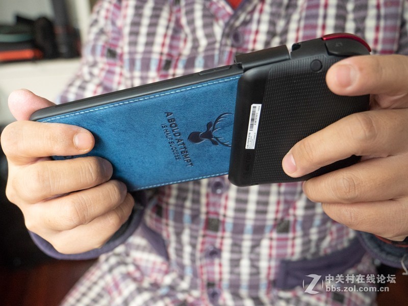 手游也有好手感了！北通G1单边手柄体验