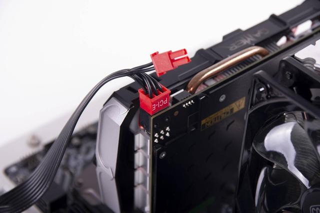 每WATT 0.58元，这款电源性价比感人，应付旗舰显卡也非难事