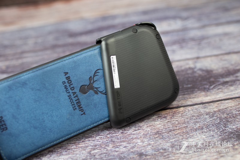 手游也有好手感了！北通G1单边手柄体验