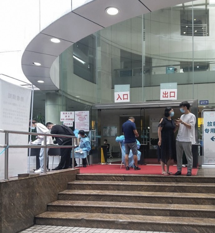 众志城成，抗击疫情