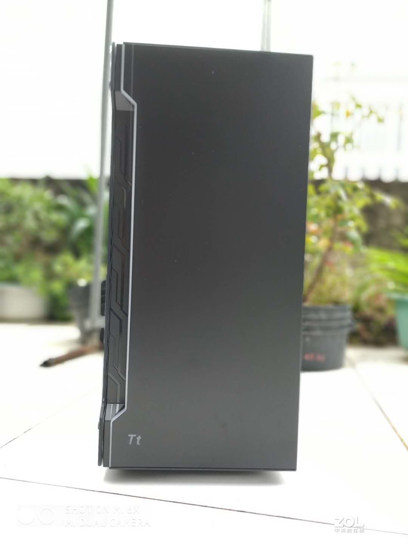 小钢炮Tt 挑战者H2开箱装机