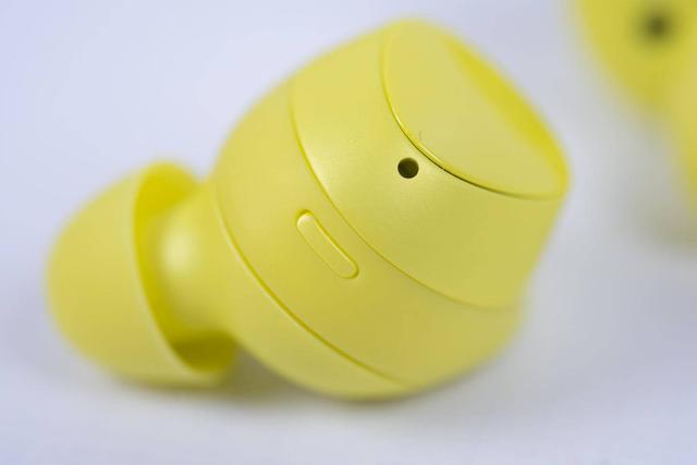 星空体育平台Galaxy Buds，真无线耳机，美国队长套装评测