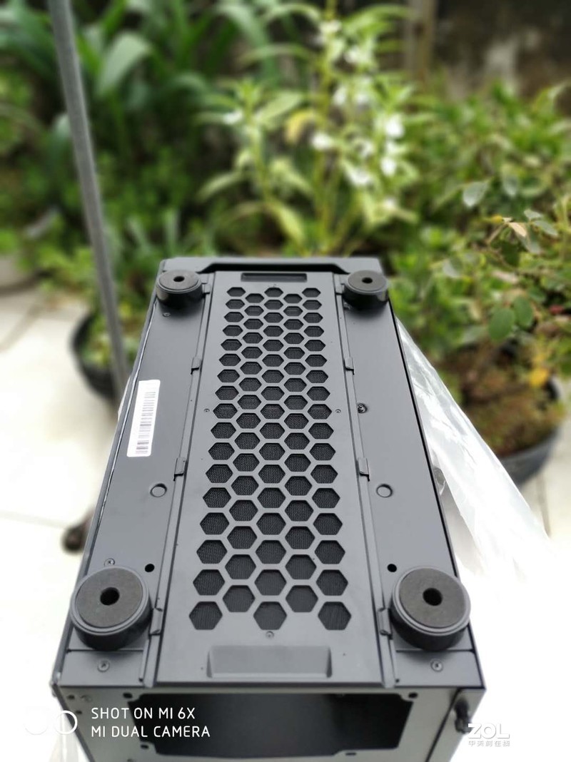 小钢炮Tt 挑战者H2开箱装机