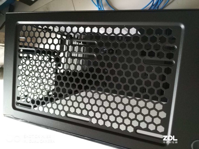 小钢炮Tt 挑战者H2开箱装机