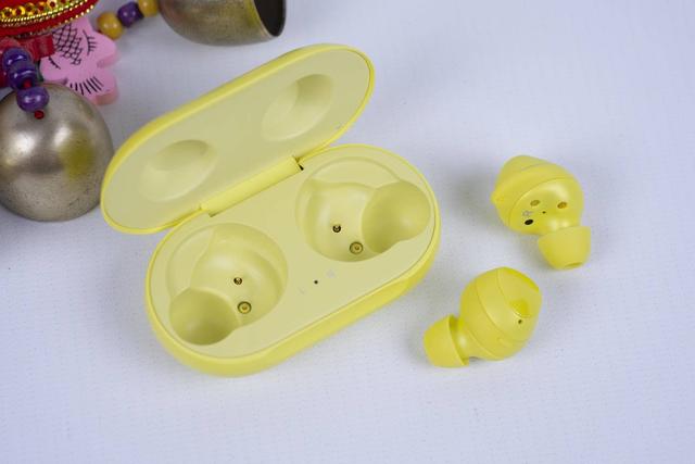 星空体育平台Galaxy Buds，真无线耳机，美国队长套装评测